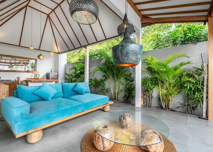 Alaia Bingin Villa Uluwatu (Bali)