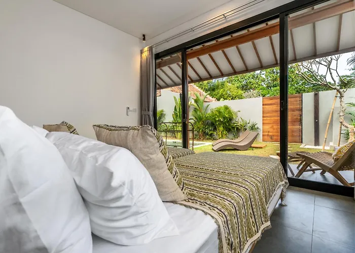 Alaia Bingin Villa Uluwatu (Bali)