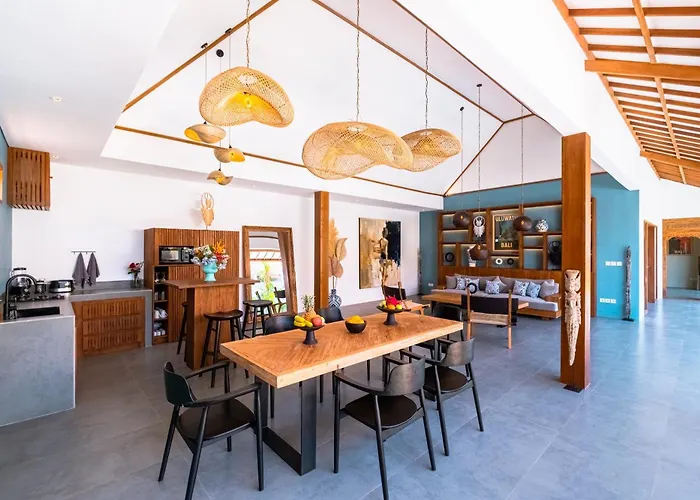 Alaia Bingin Villa Uluwatu (Bali)